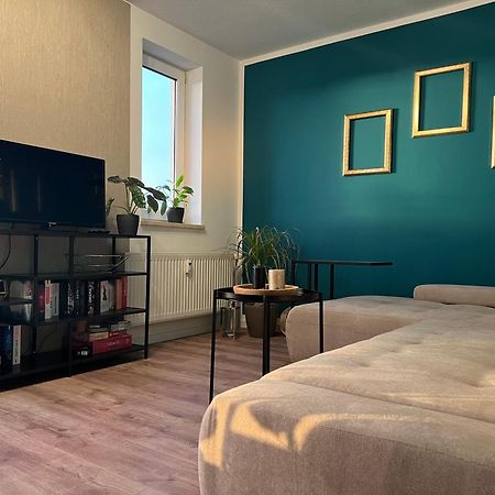 Apartment Juna Mit Tg Stellplatz Лейпциг Екстер'єр фото